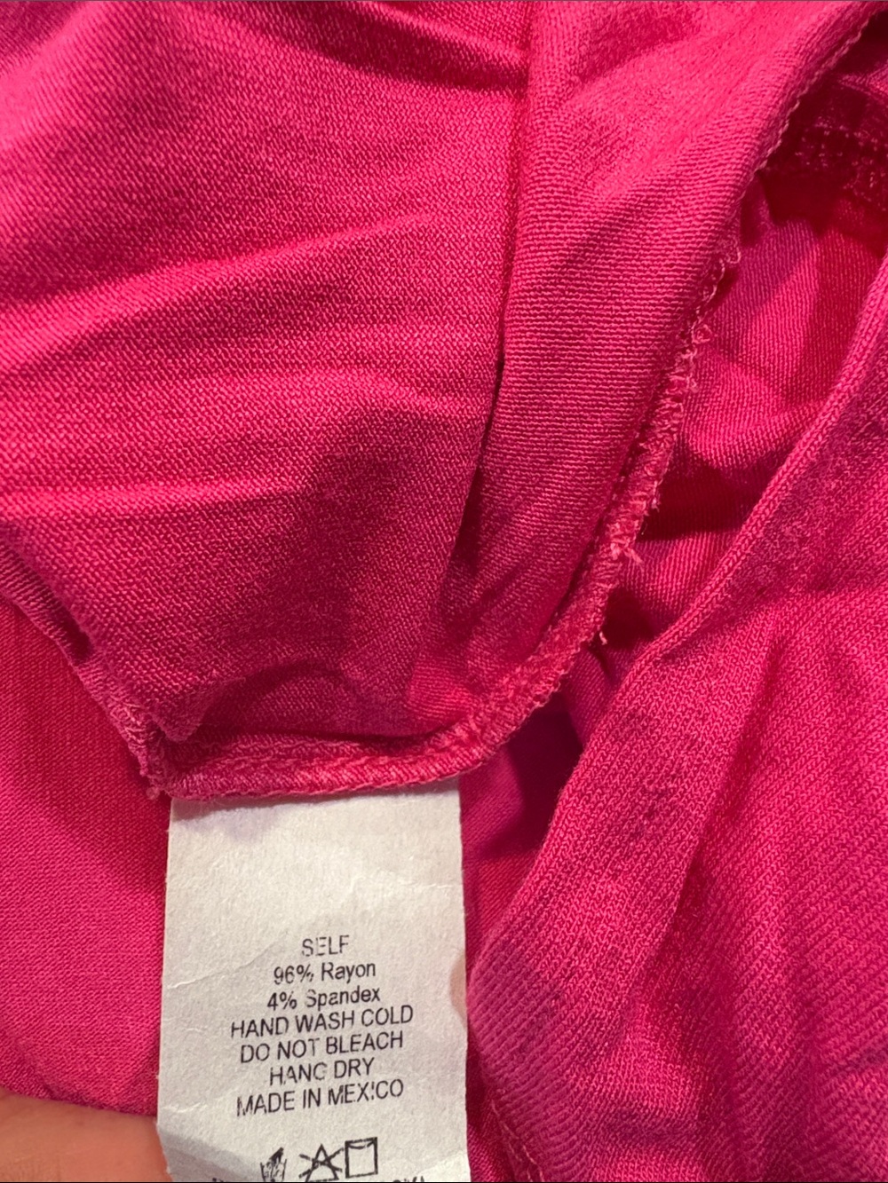 Women’s Pink V-Neck Short Sleeve Top - Picture 5 of 6